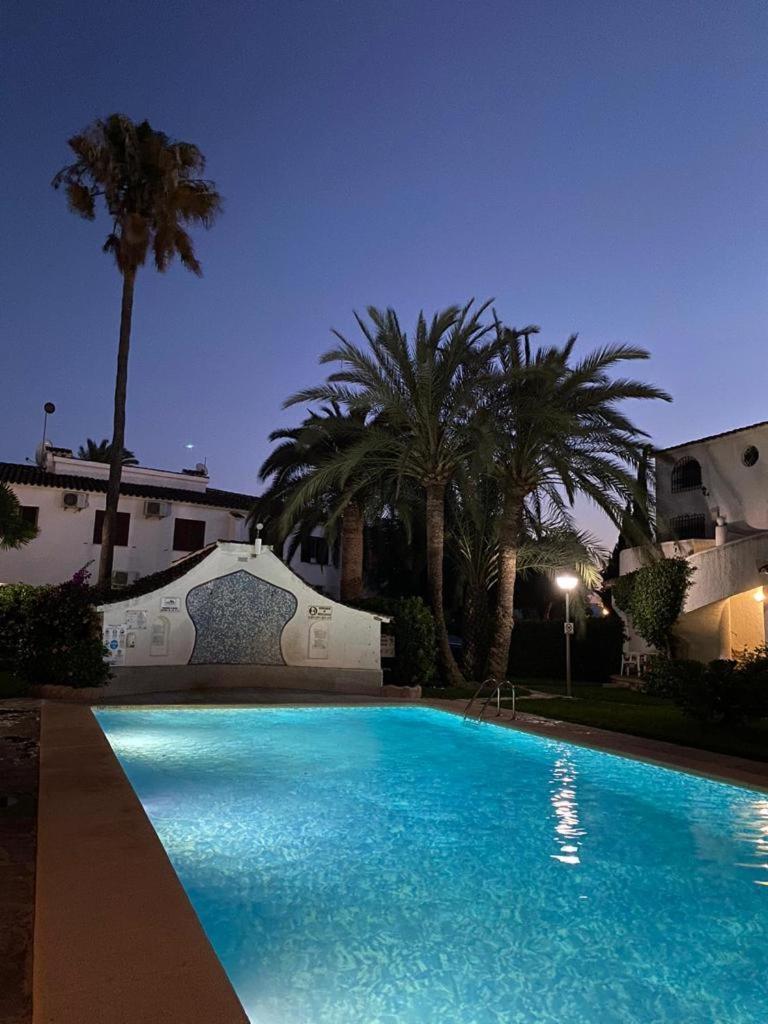 Apartamento Urb Oasis Park II Denia, Las Marinas Eksteriør billede