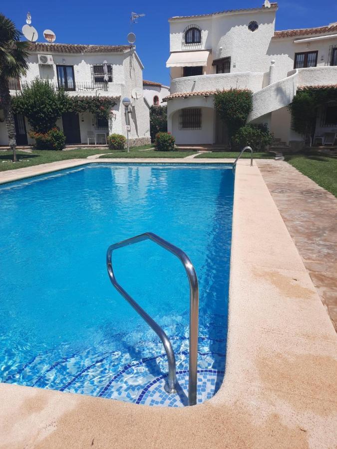 Apartamento Urb Oasis Park II Denia, Las Marinas Eksteriør billede