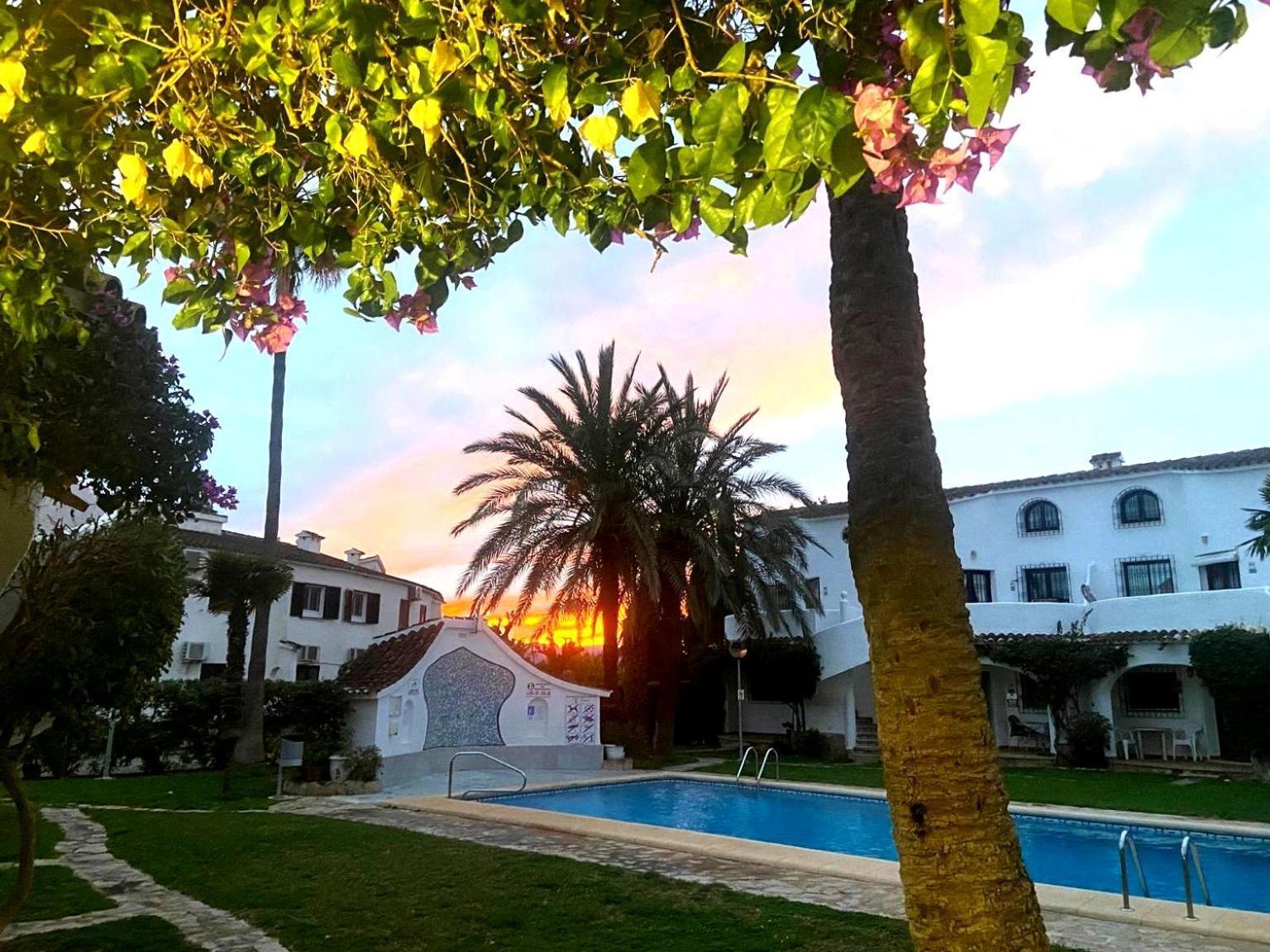 Apartamento Urb Oasis Park II Denia, Las Marinas Eksteriør billede